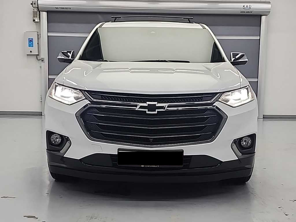 CHEVROLET Traverse — photo 02