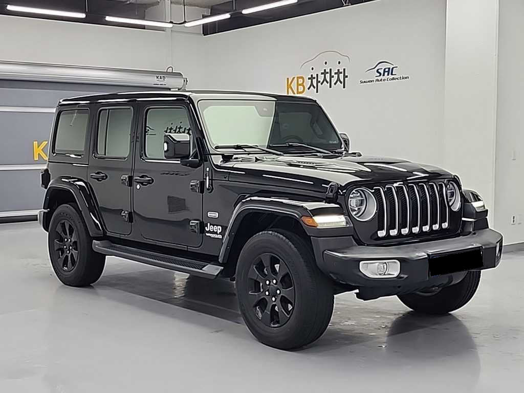 Jeep Wrangler — photo 04