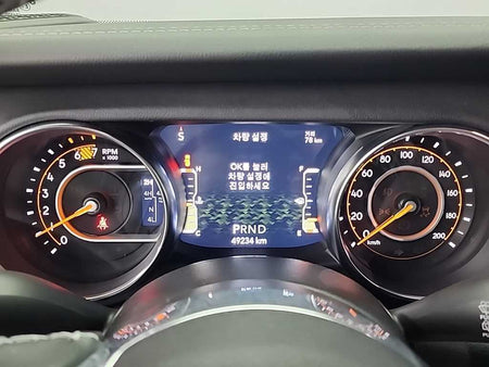 Jeep Wrangler — photo 06