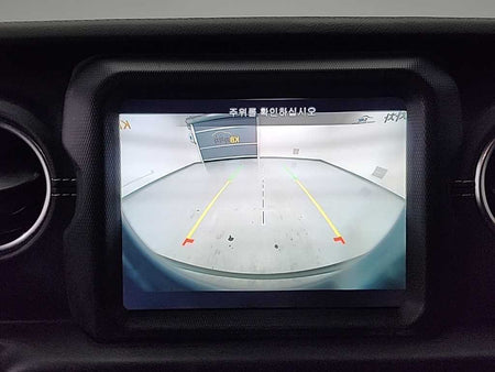 Jeep Wrangler — photo 15