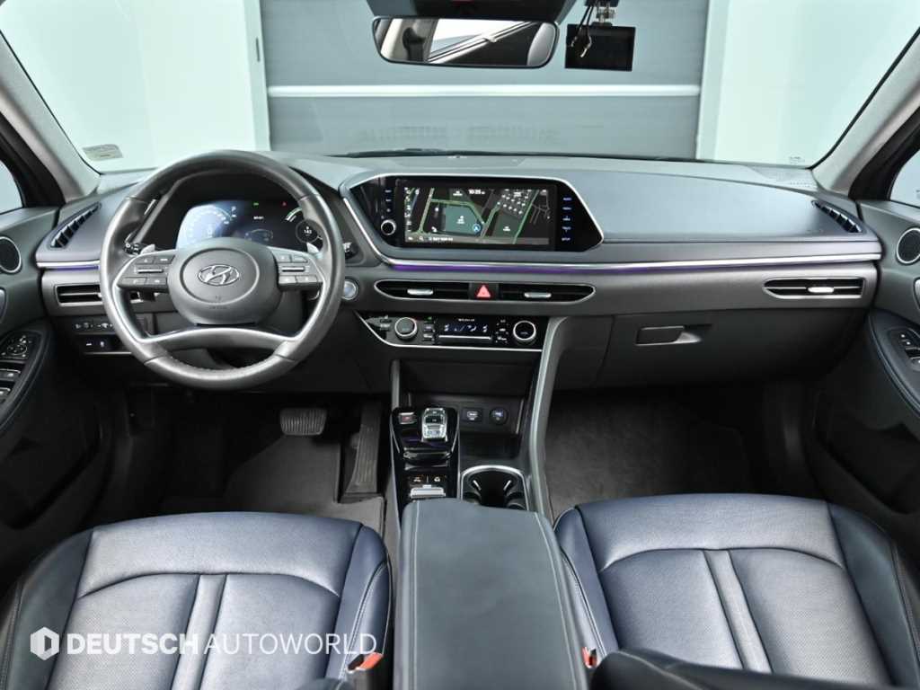 Hyundai Sonata — photo 07
