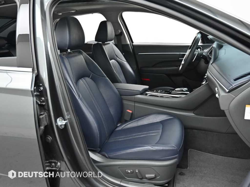Hyundai Sonata — photo 10
