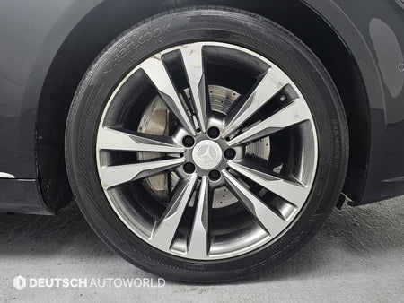 Mercedes-Benz S-Class — photo 05