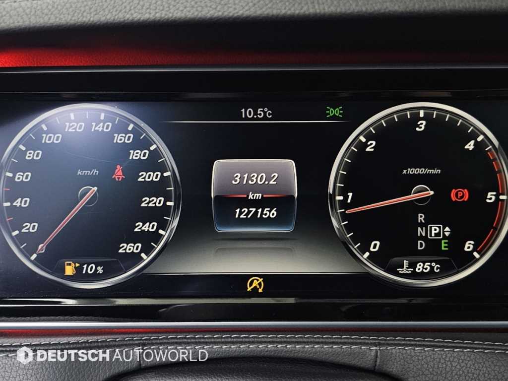 Mercedes-Benz S-Class — photo 08