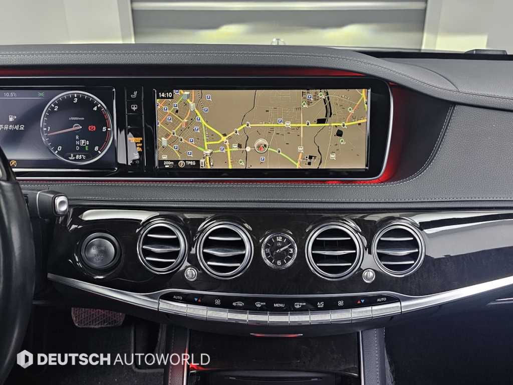 Mercedes-Benz S-Class — photo 14