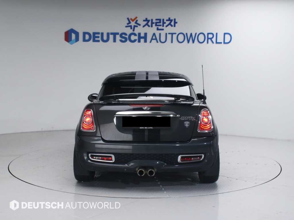 Mini Coupe — photo 04