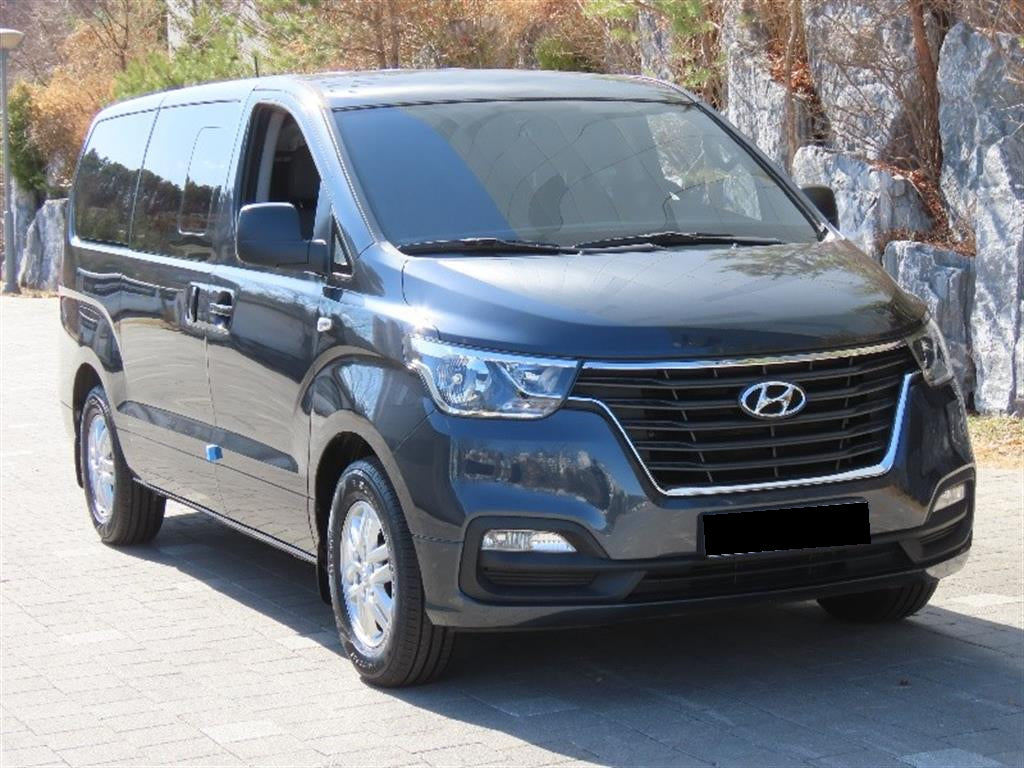 Hyundai Starex — photo 02