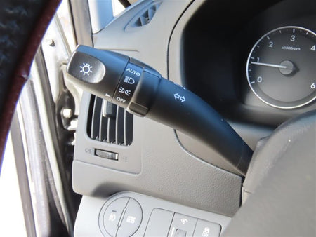 Hyundai Starex — photo 09
