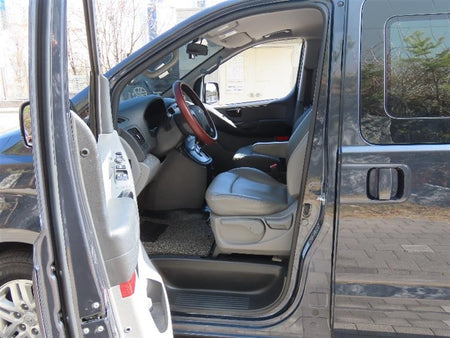 Hyundai Starex — photo 13