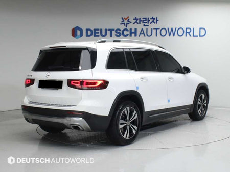 Mercedes-Benz GLB-Class — photo 02
