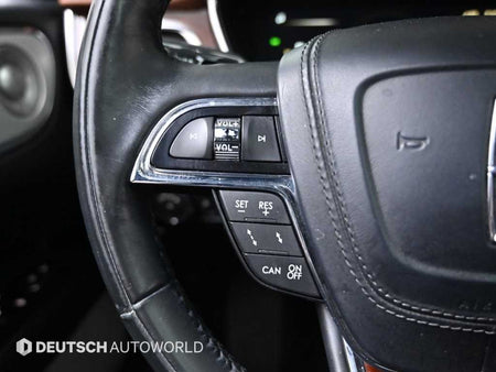 Lincoln Continental — photo 17