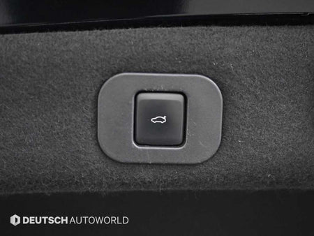 Lincoln Continental — photo 19