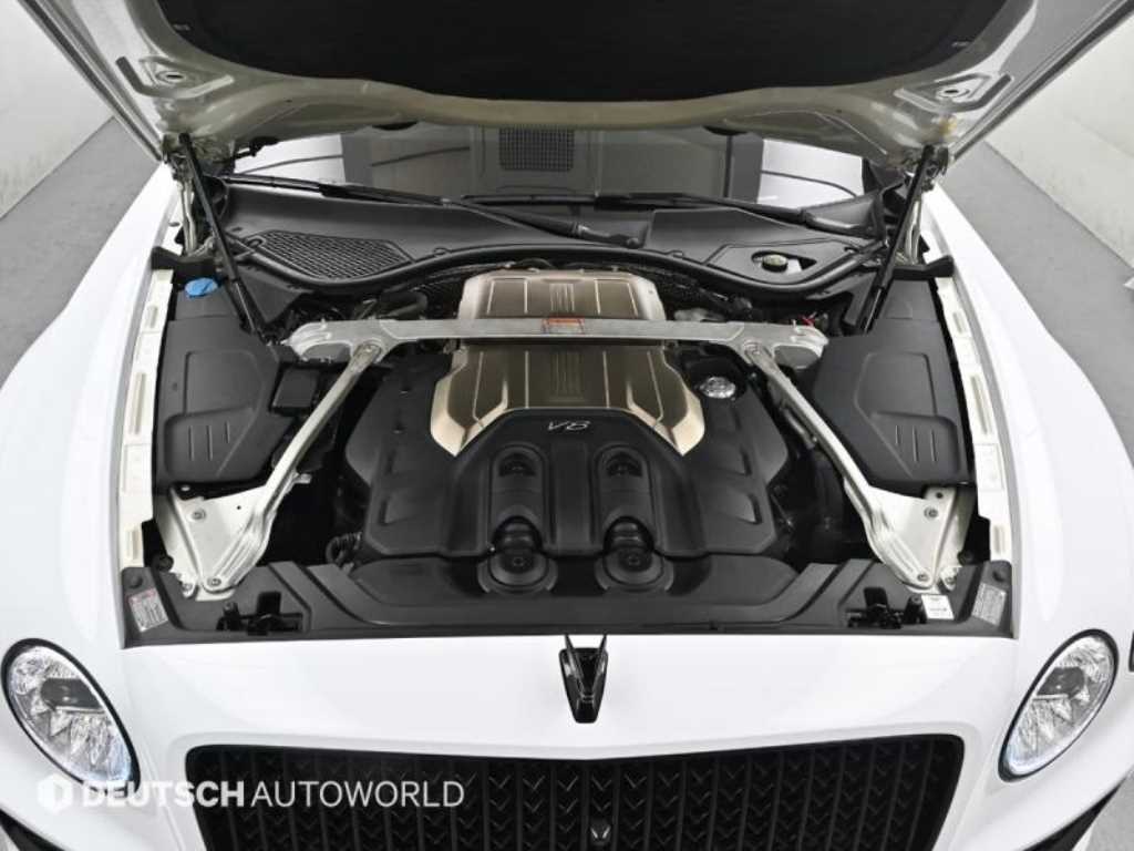 Bentley Flying Spur — photo 06