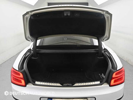 Bentley Flying Spur — photo 19