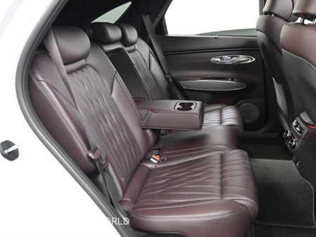 Genesis GV70 — photo 12