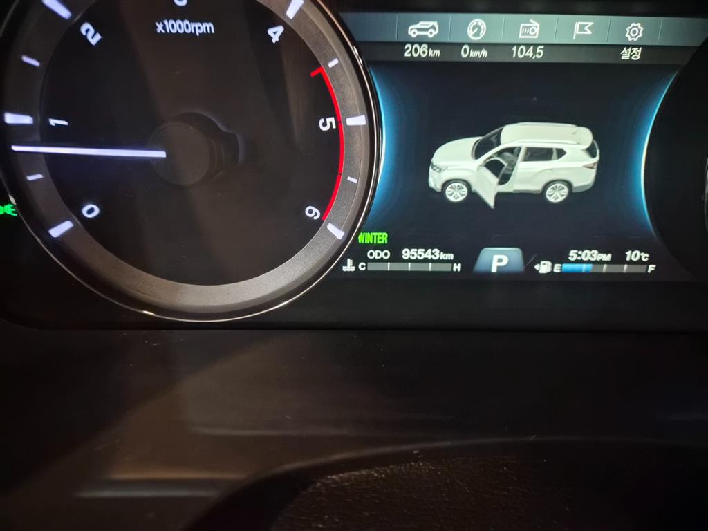 KGM Rexton — photo 13