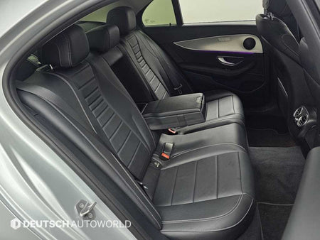Mercedes-Benz E-Class — photo 12