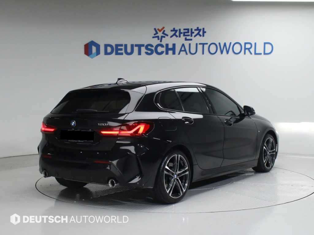 BMW 1-Series — photo 03