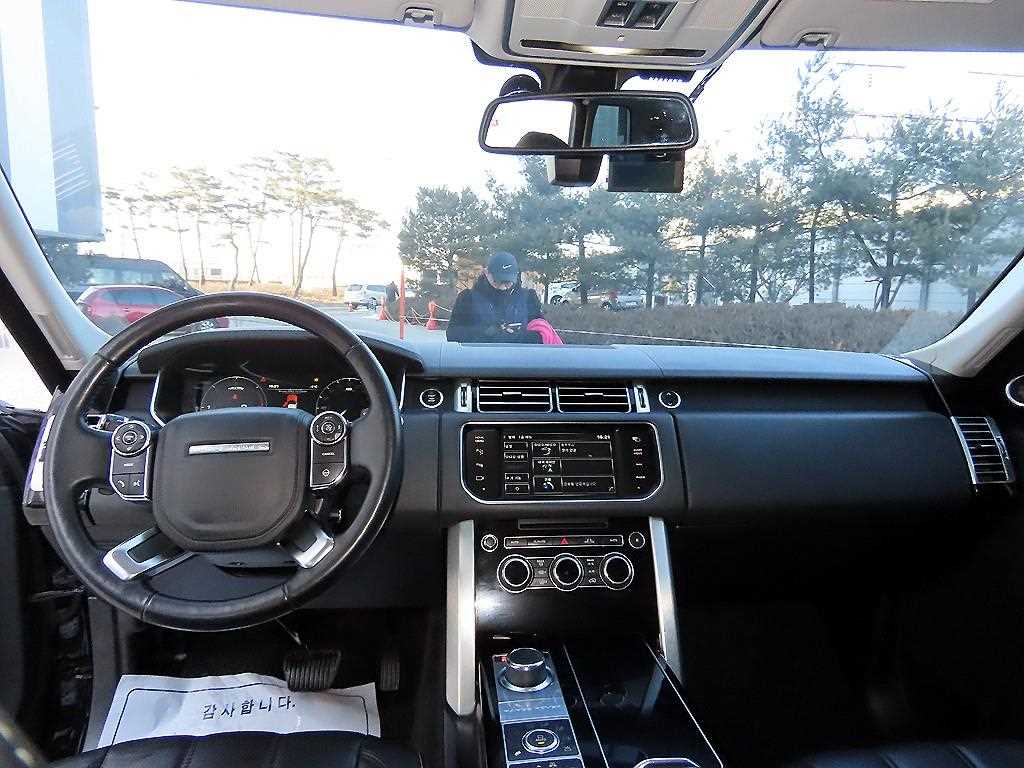 Land Rover Range Rover — photo 07