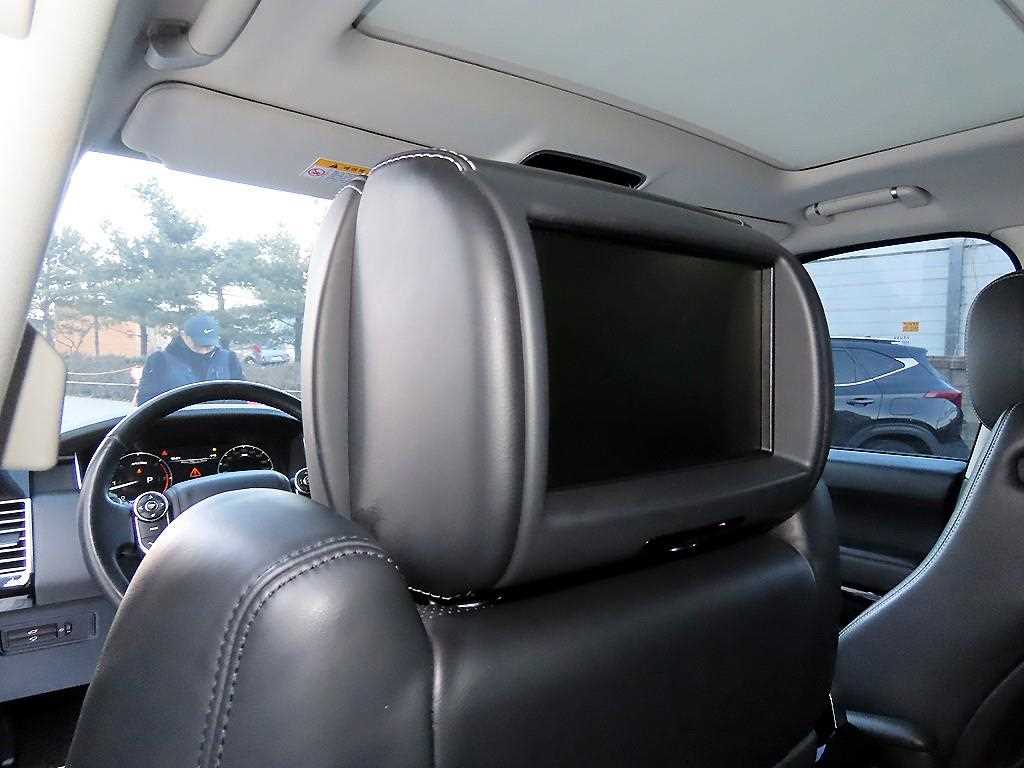Land Rover Range Rover — photo 13