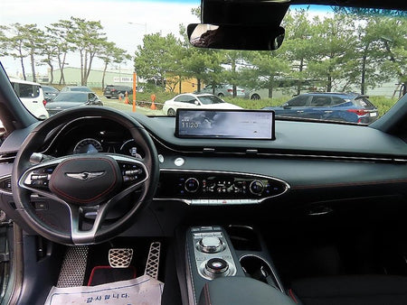 Genesis GV70 — photo 07