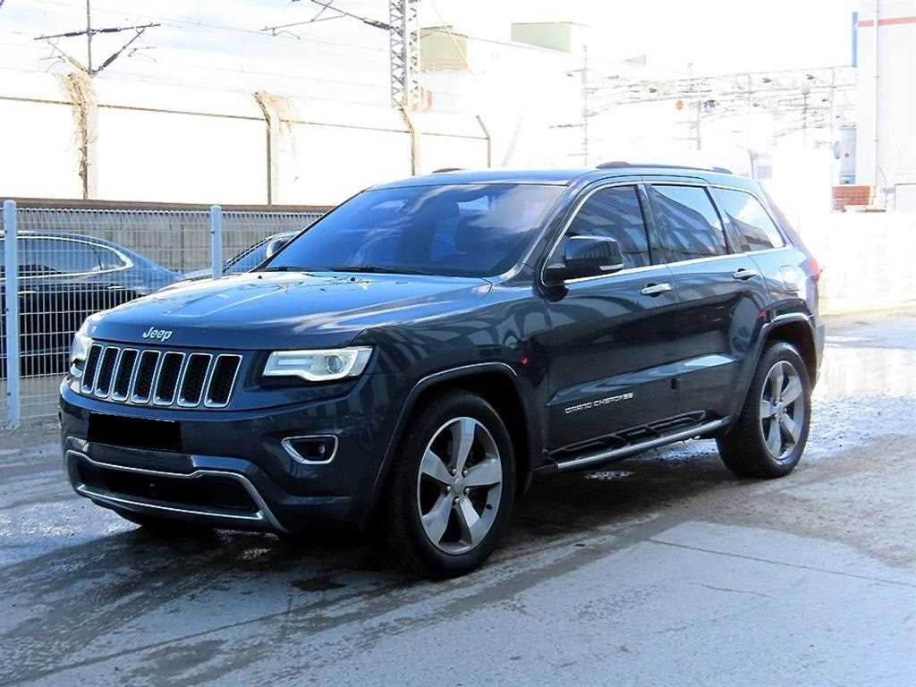 Jeep Cherokee — photo 03