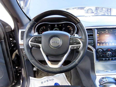 Jeep Cherokee — photo 08