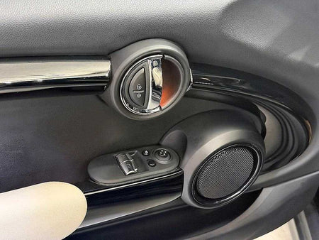 Mini Cooper — photo 13