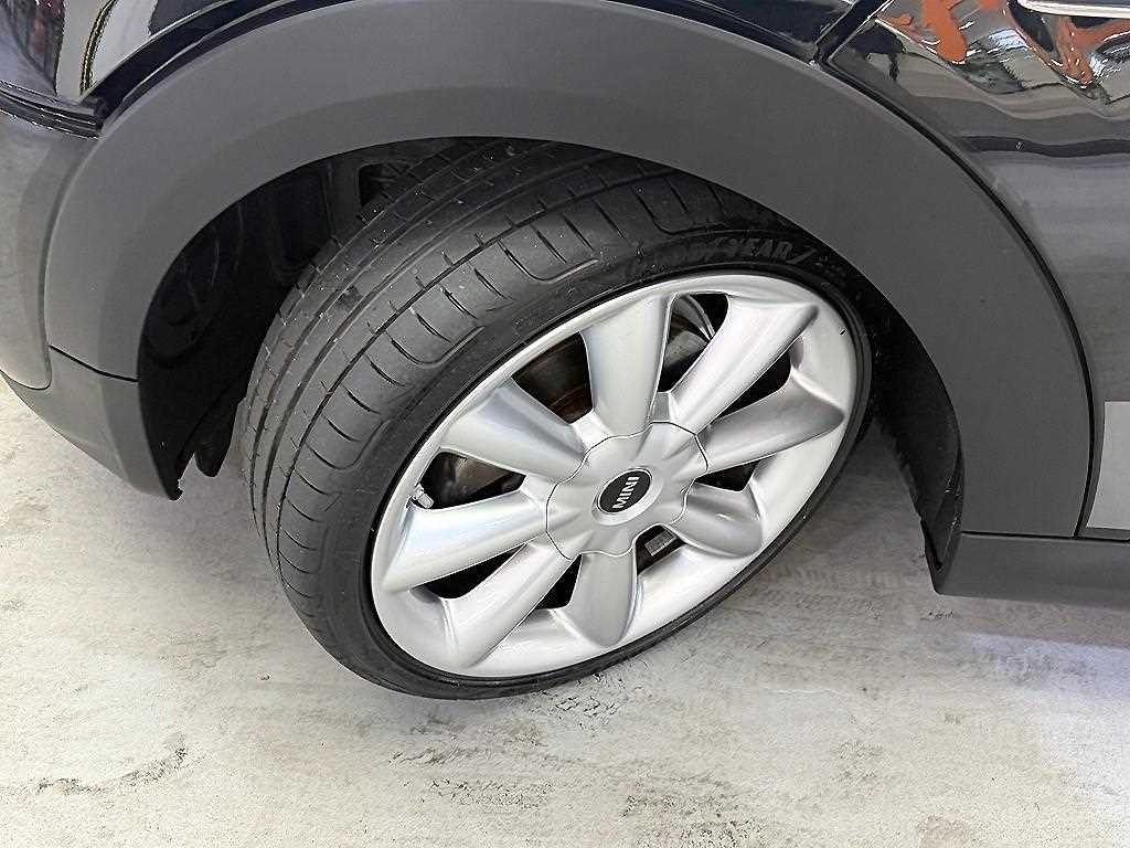 Mini Cooper — photo 20