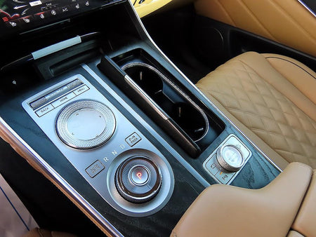 Genesis GV80 — photo 11
