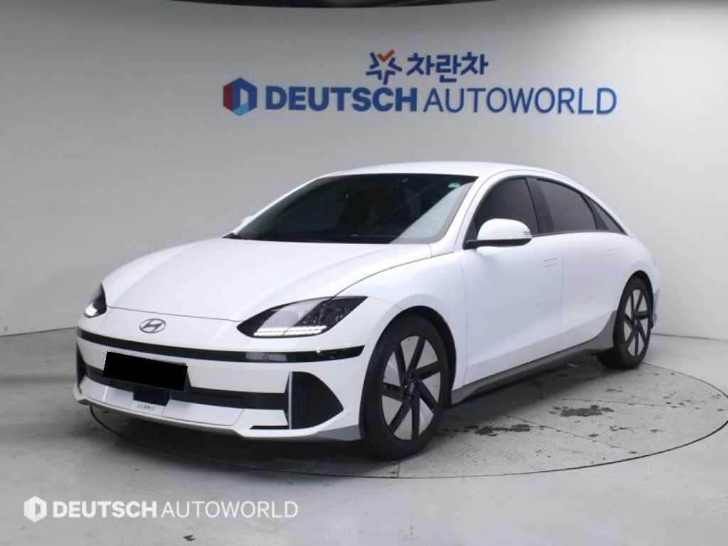 Hyundai Ioniq6 — photo 01