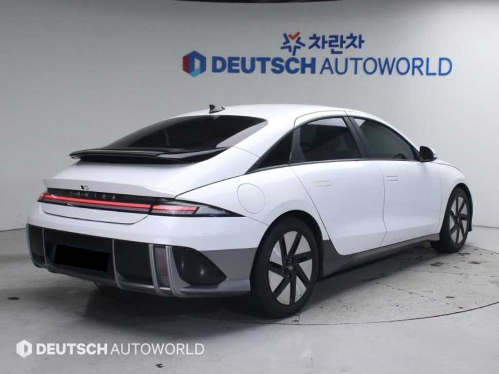 Hyundai Ioniq6 — photo 02