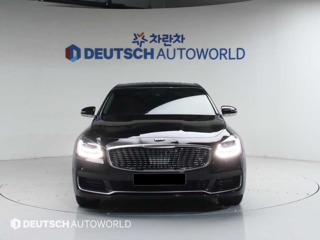 Kia K9 — photo 03