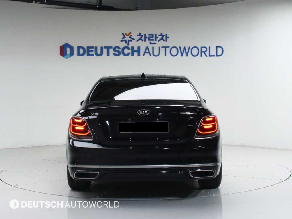 Kia K9 — photo 04