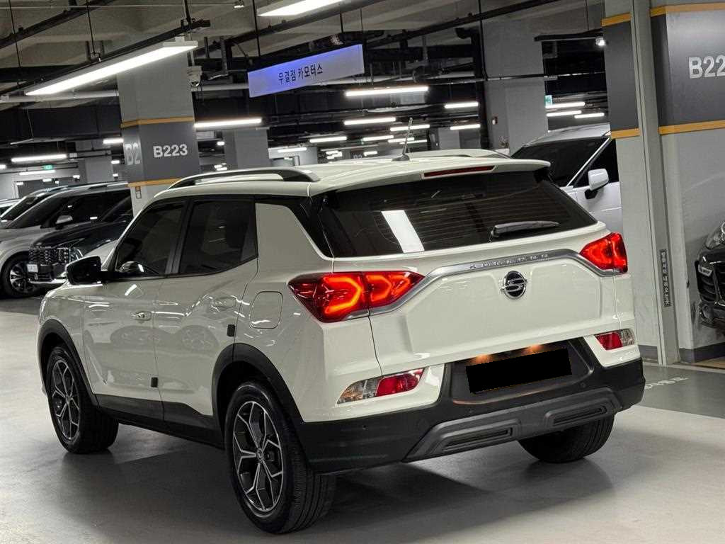 KGM KORANDO — photo 04
