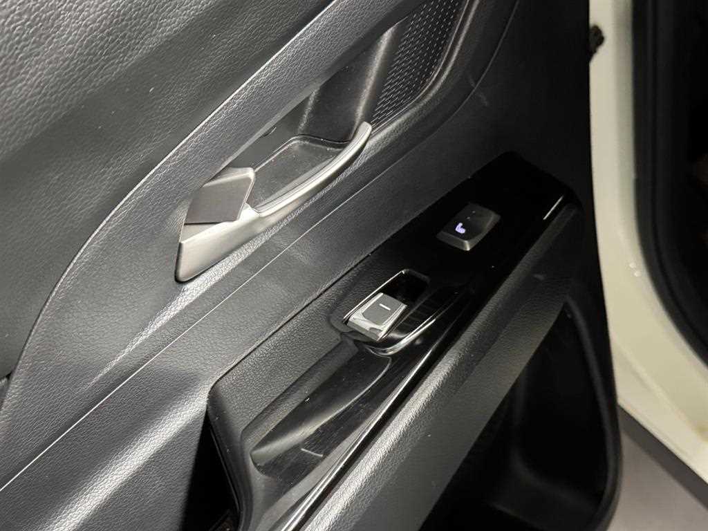 KGM KORANDO — photo 16