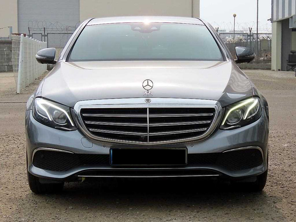 Mercedes-Benz E-Class — photo 01