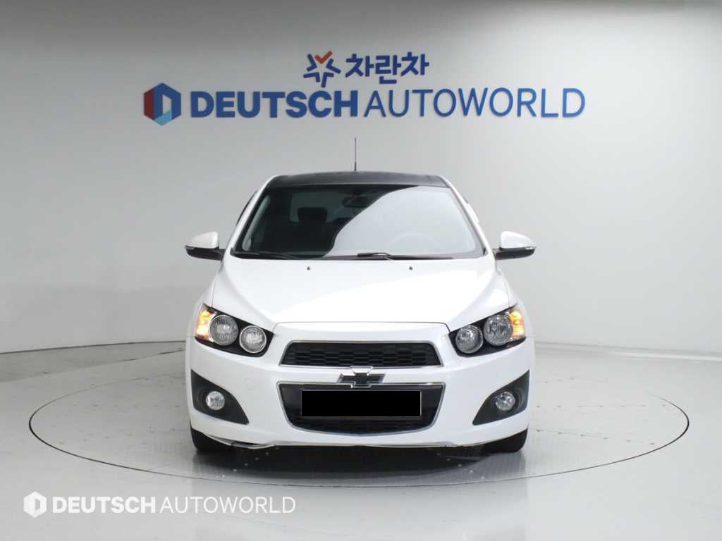 CHEVROLET Aveo — photo 03