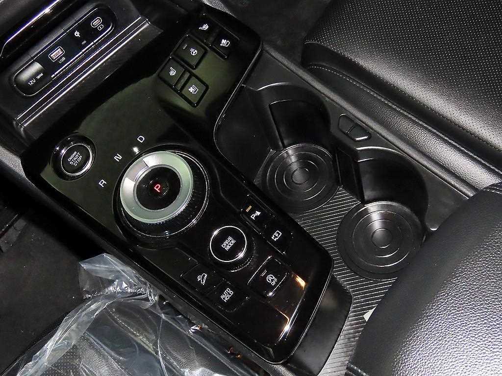 Kia Sportage — photo 12