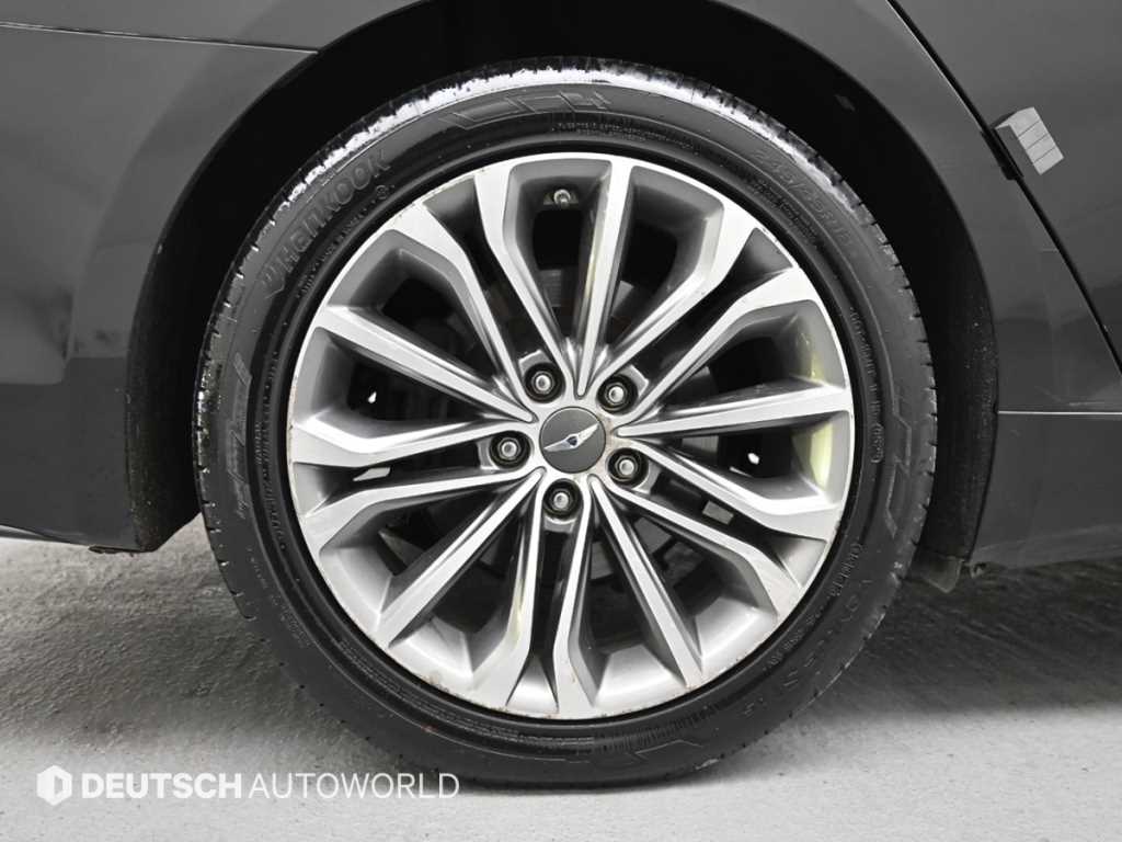 Hyundai Genesis — photo 05