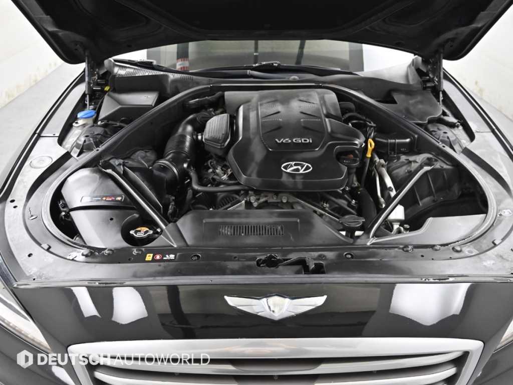 Hyundai Genesis — photo 06