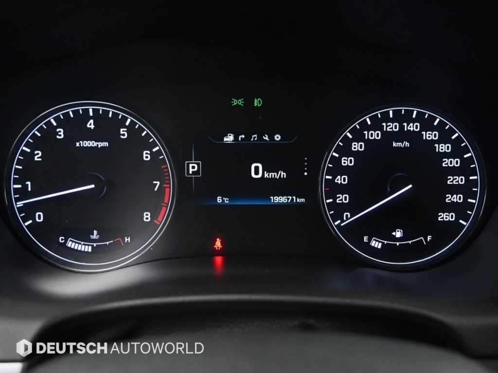 Hyundai Genesis — photo 08
