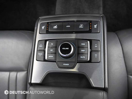 Hyundai Genesis — photo 16