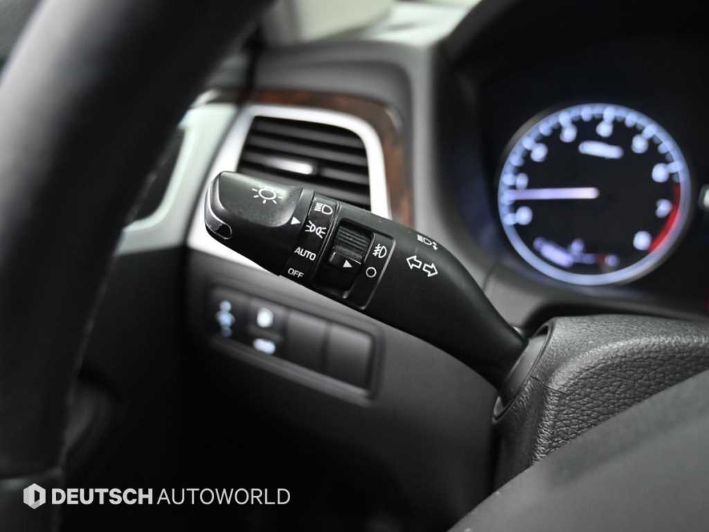 Hyundai Genesis — photo 17