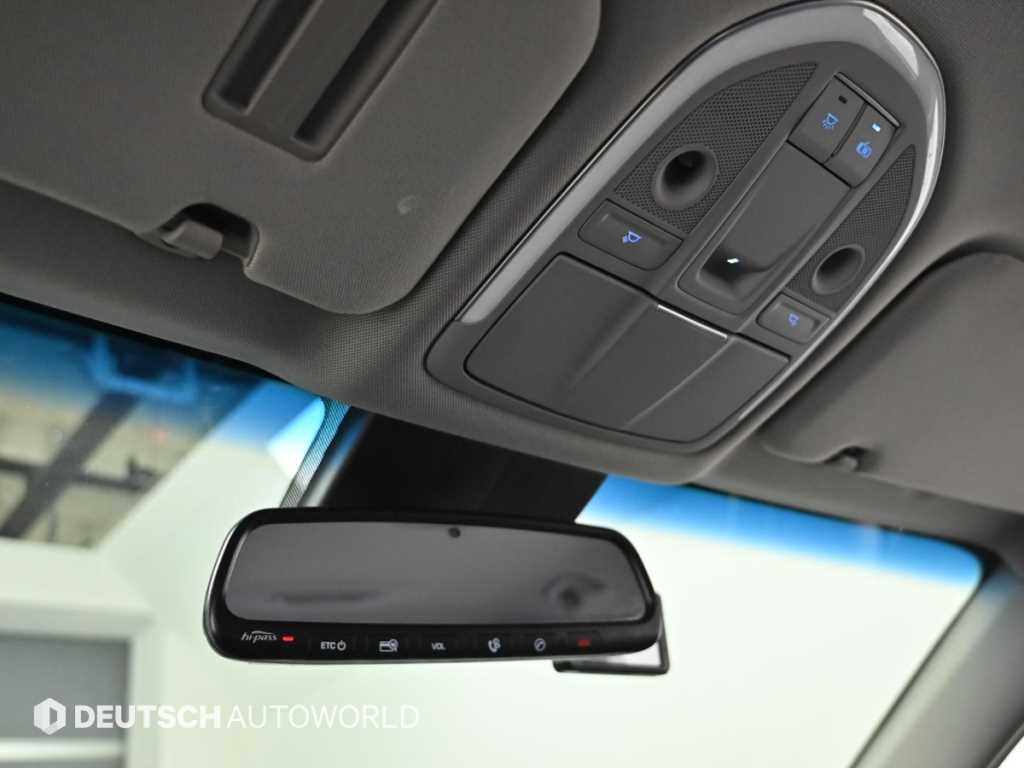 Hyundai Genesis — photo 19