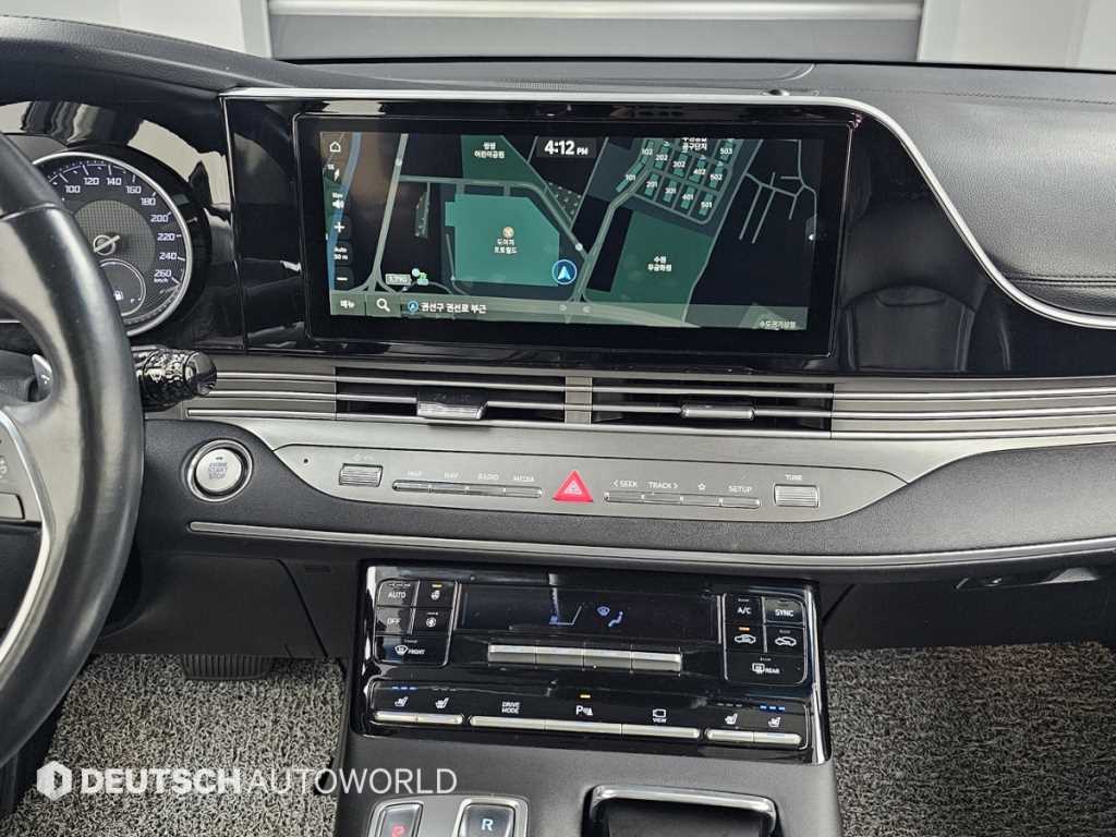 Hyundai Grandeur — photo 08