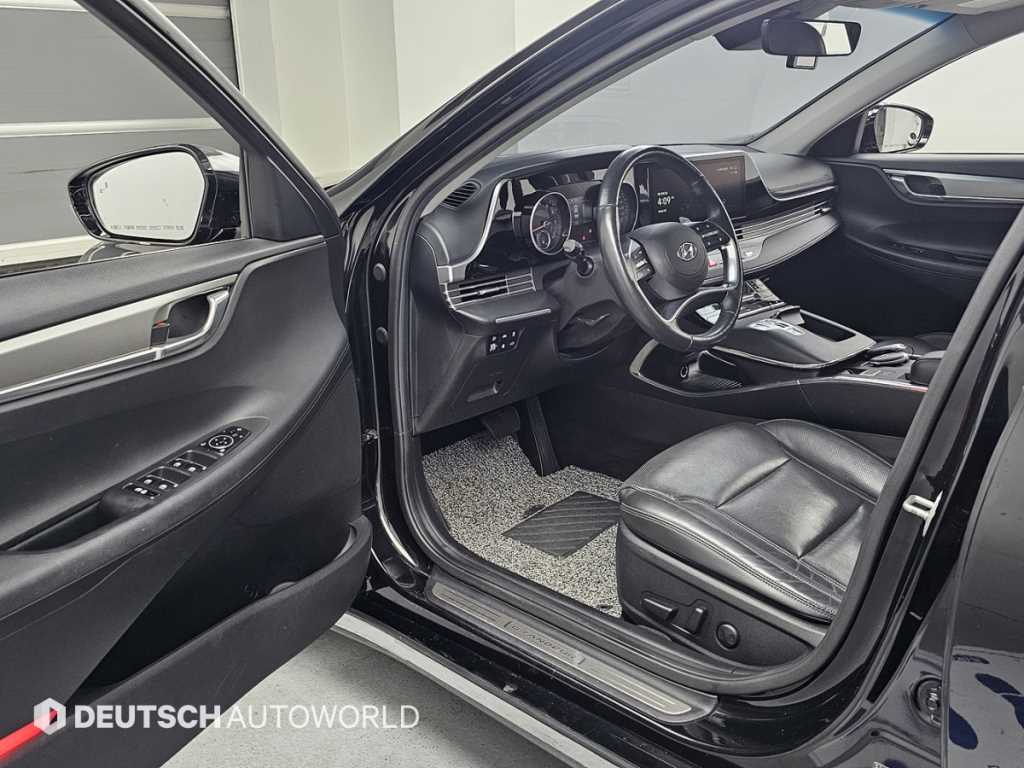 Hyundai Grandeur — photo 12