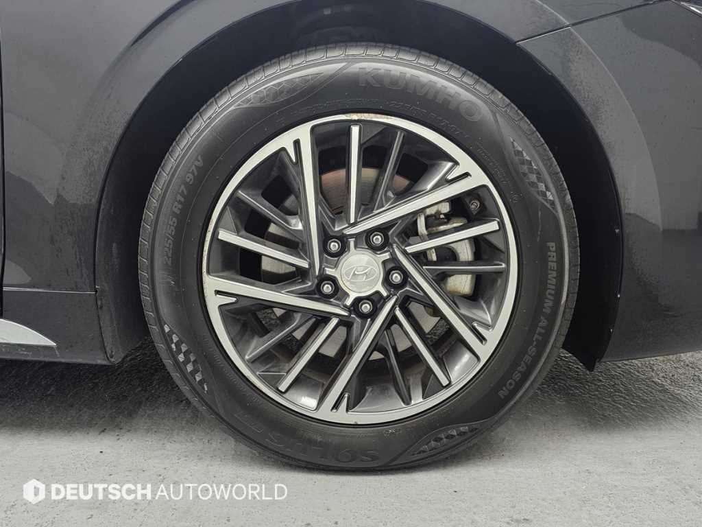 Hyundai Grandeur — photo 19