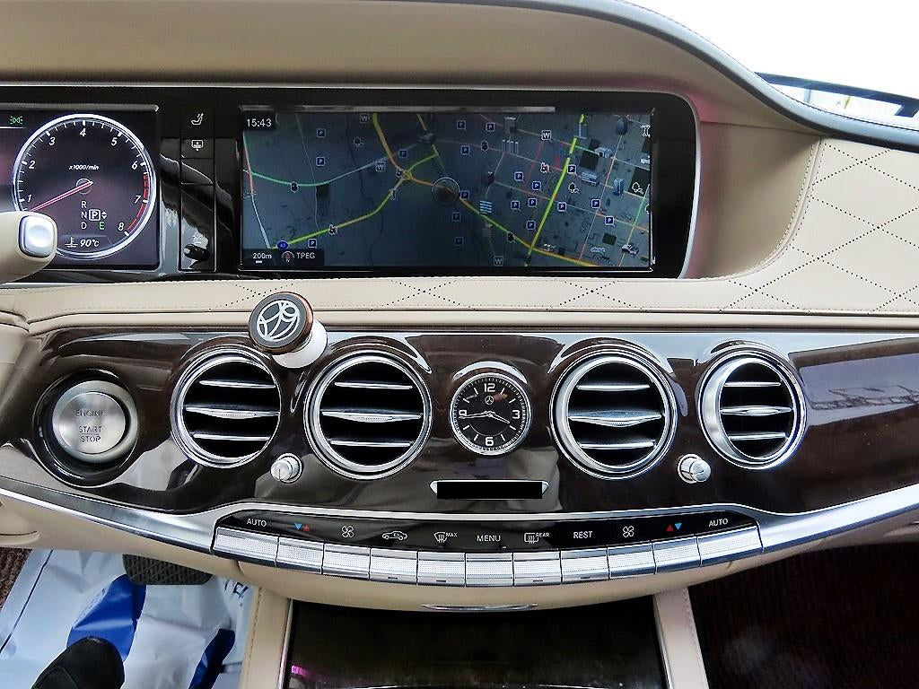 Mercedes-Benz S-Class — photo 13