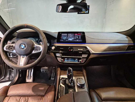 BMW 5-Series — photo 07